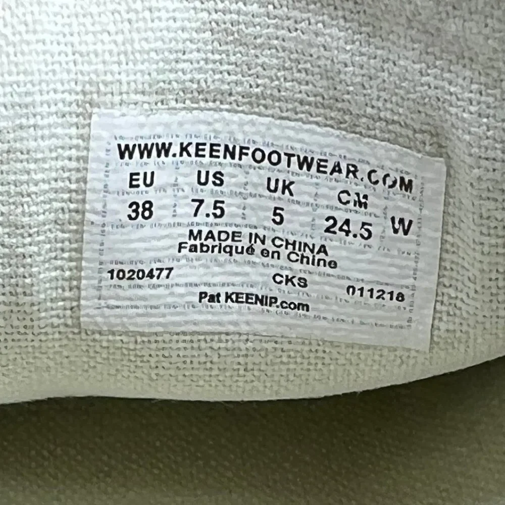 Keen Elsa III Shoes Womens Size 7.5 Tan Canvas Slip On Athletic Outdoor Sneakers - Picture 11 of 11